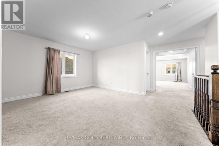 600 MACTIER DRIVE, Vaughan (Kleinburg), Ontario, L4H4T9