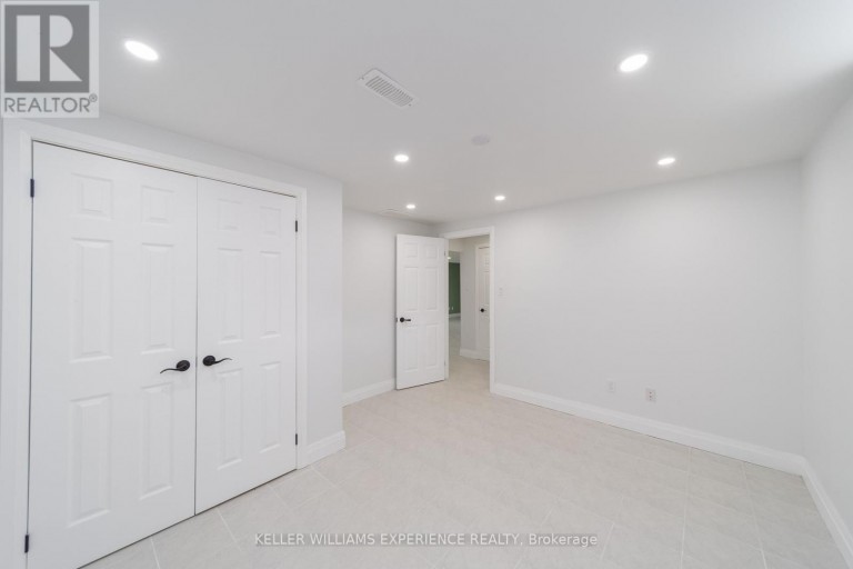 90 SPROULE DRIVE, Barrie (Edgehill Drive), Ontario, L4N0W6