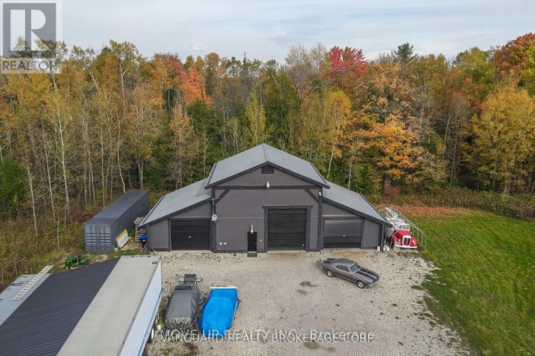 10 GREENGAGE ROAD, Clearview (New Lowell), Ontario, L0M1S0