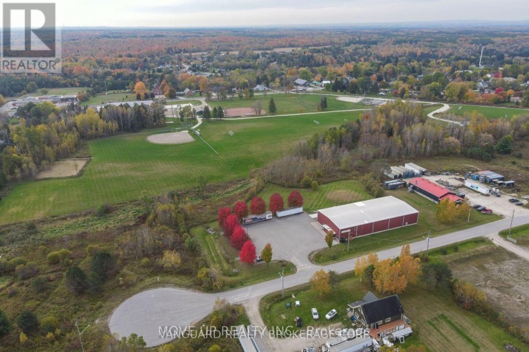 10 GREENGAGE ROAD, Clearview (New Lowell), Ontario, L0M1S0