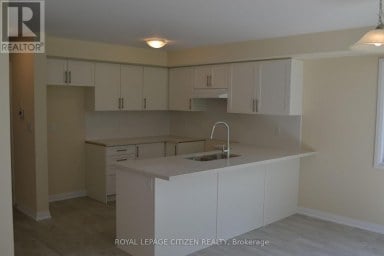 13 REVOL ROAD Penetanguishene Ontario photo 14