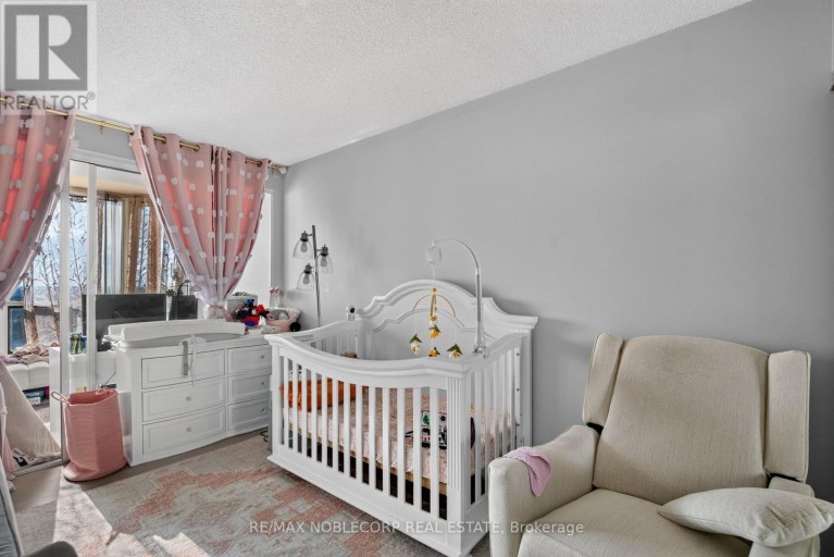 1603 - 22 HANOVER ROAD, Brampton (Queen Street Corridor), Ontario, L6S5K7