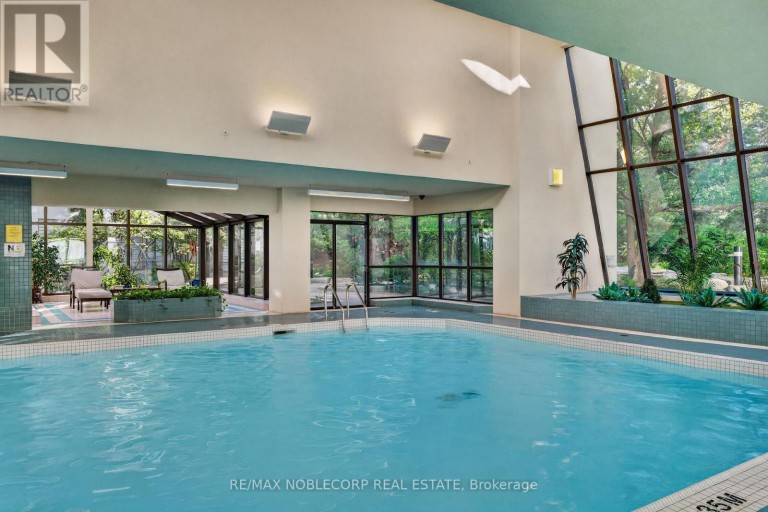 1603 - 22 HANOVER ROAD, Brampton (Queen Street Corridor), Ontario, L6S5K7