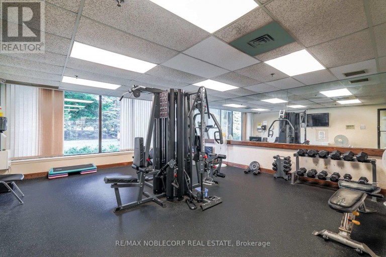 1603 - 22 HANOVER ROAD, Brampton (Queen Street Corridor), Ontario, L6S5K7