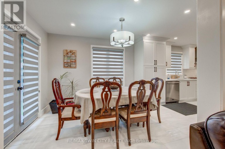 31 TYNEMOUTH DRIVE, London East (East I), Ontario, N5V4V3