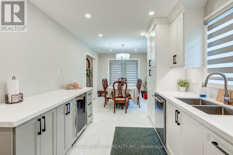 31 TYNEMOUTH DRIVE, London East (East I), Ontario, N5V4V3