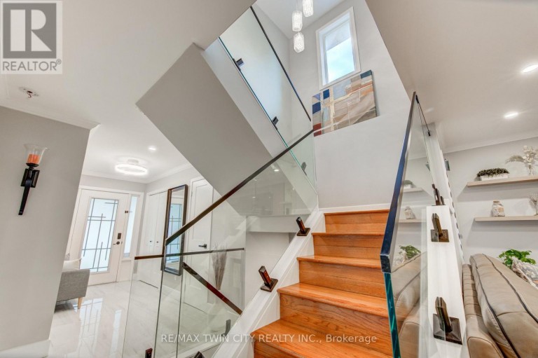 31 TYNEMOUTH DRIVE, London East (East I), Ontario, N5V4V3