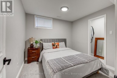 31 TYNEMOUTH DRIVE London East (East I) Ontario photo 37