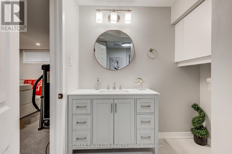 31 TYNEMOUTH DRIVE, London East (East I), Ontario, N5V4V3