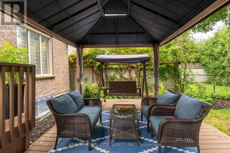 31 TYNEMOUTH DRIVE, London East (East I), Ontario, N5V4V3