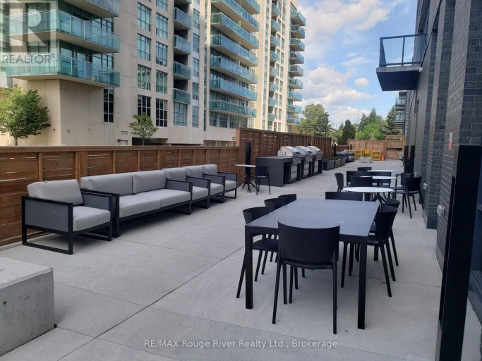 439 - 1614 CHARLES STREET, Whitby (Port Whitby), Ontario, L1N0P4