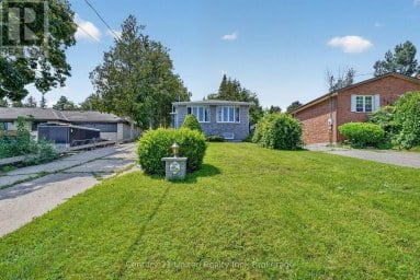 1696 APPLEWOOD CRESCENT Peterborough (Monaghan Ward 2) Ontario photo 1