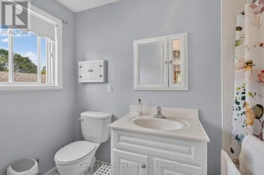 1696 APPLEWOOD CRESCENT Peterborough (Monaghan Ward 2) Ontario photo 17