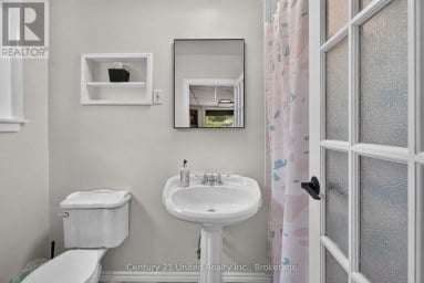 1696 APPLEWOOD CRESCENT Peterborough (Monaghan Ward 2) Ontario photo 21