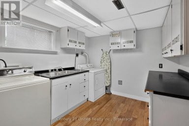 1696 APPLEWOOD CRESCENT Peterborough (Monaghan Ward 2) Ontario photo 25