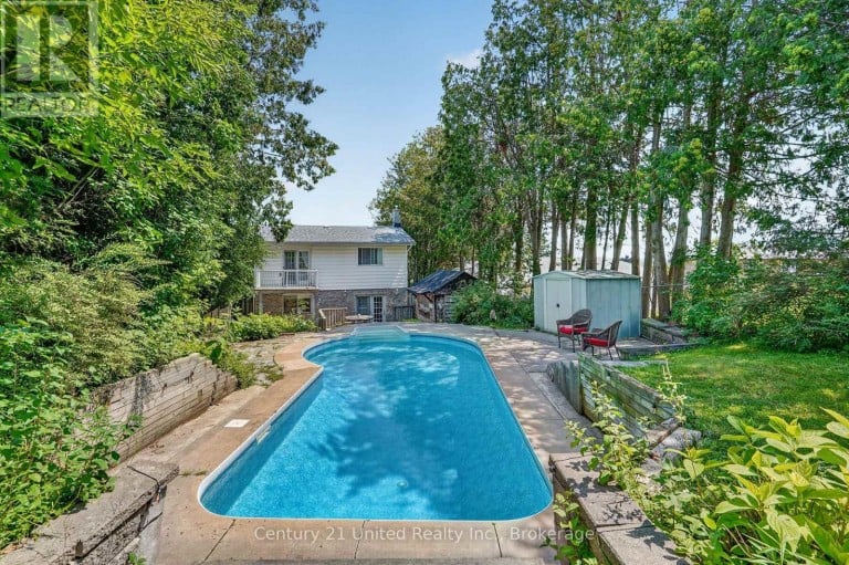 1696 APPLEWOOD CRESCENT, Peterborough (Monaghan Ward 2), Ontario, K9K1N4