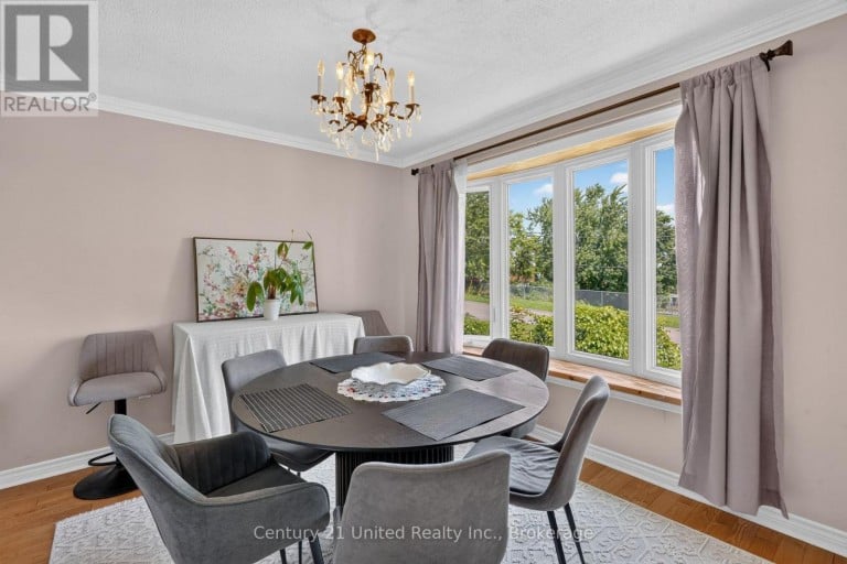 1696 APPLEWOOD CRESCENT, Peterborough (Monaghan Ward 2), Ontario, K9K1N4