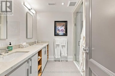 221 DUNVEGAN ROAD Toronto (Forest Hill South) Ontario photo 35