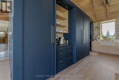 516450 7TH LINE Blue Mountains Ontario photo 12
