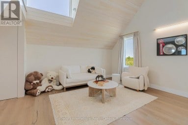 516450 7TH LINE Blue Mountains Ontario photo 35