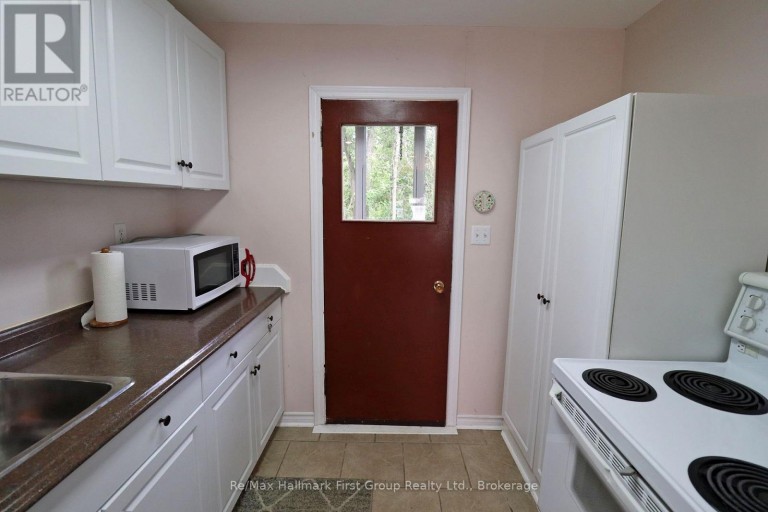 111 HUGHES LANE, Tweed (Hungerford (Twp)), Ontario, K0K3J0