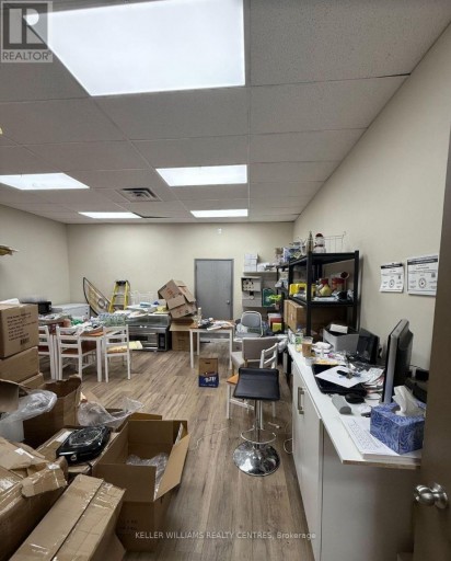 17 KING STREET W, Oshawa (Central), Ontario, L1H1A1