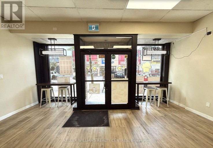 17 KING STREET W, Oshawa (Central), Ontario, L1H1A1
