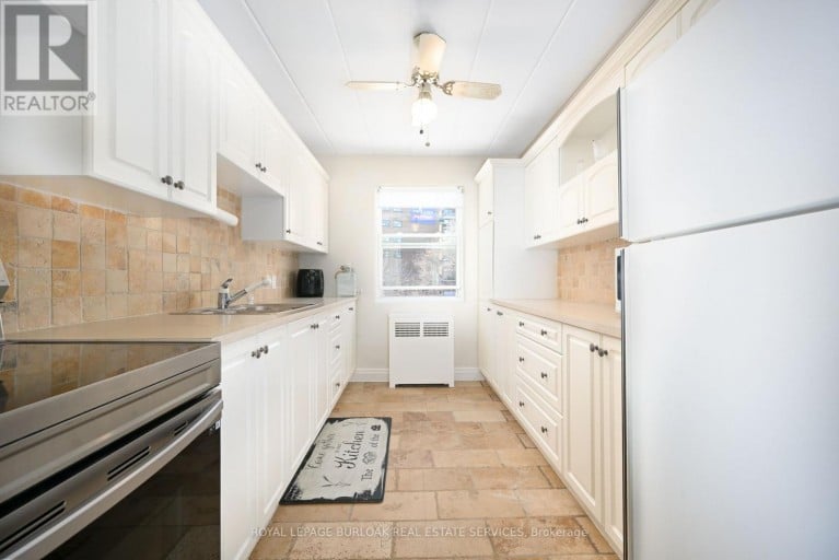 9 - 2422 NEW STREET, Burlington (Brant), Ontario, L7R1J6