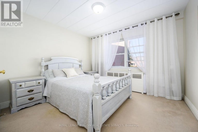 9 - 2422 NEW STREET, Burlington (Brant), Ontario, L7R1J6