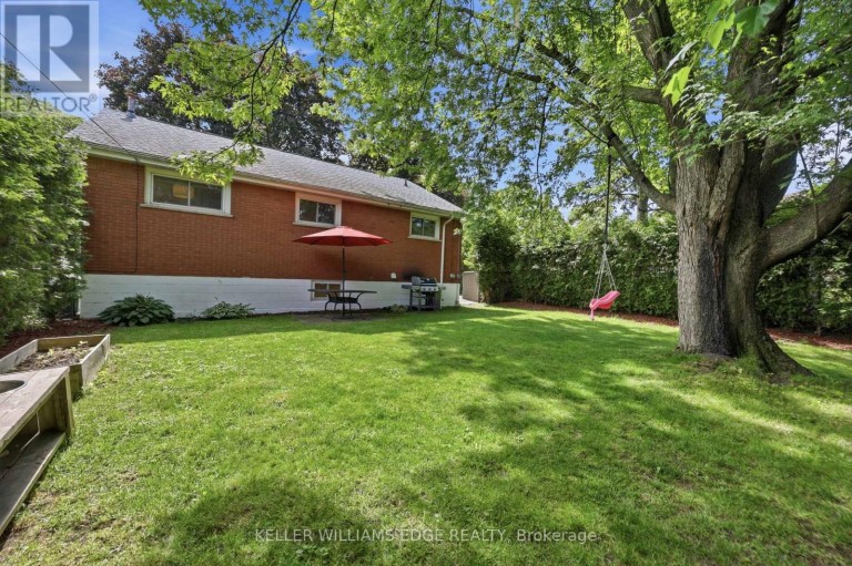 312 UPPER PARADISE ROAD, Hamilton (Westcliffe), Ontario, L9C5C4