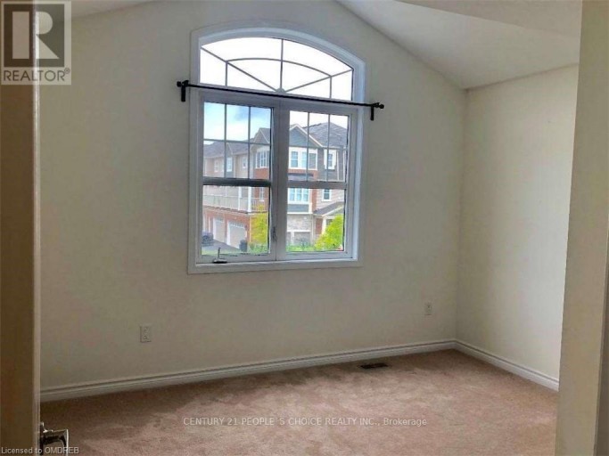 905 ORR COURT, Kitchener, Ontario, N2R1R4