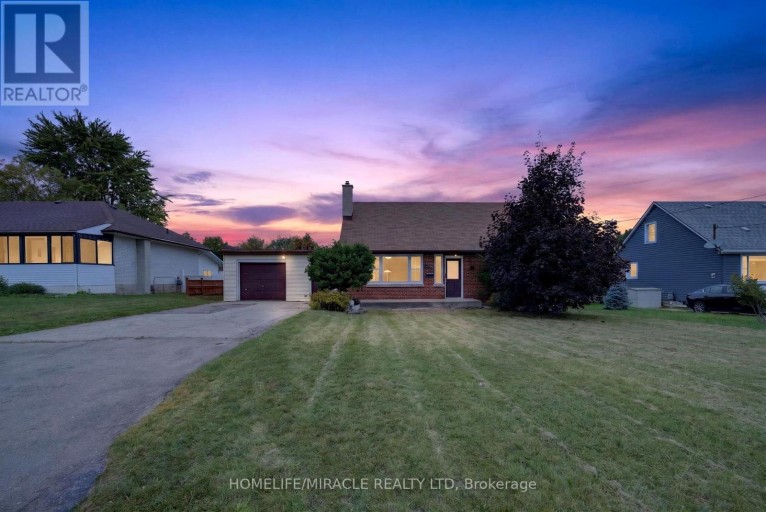 176 AVALON PLACE, Kitchener, Ontario, N2M4N8