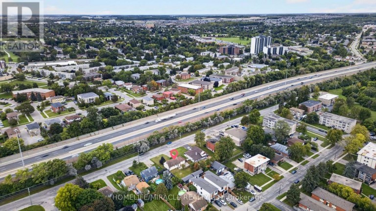 176 AVALON PLACE, Kitchener, Ontario, N2M4N8