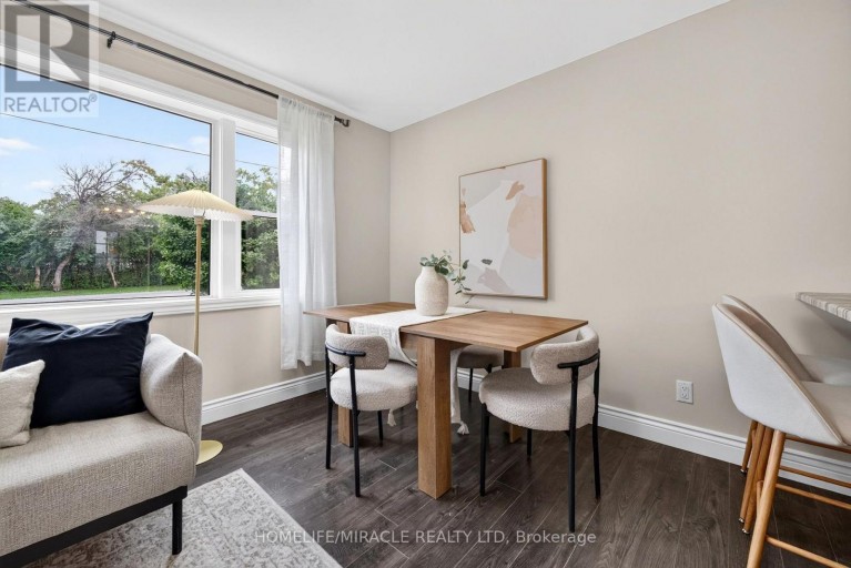 176 AVALON PLACE, Kitchener, Ontario, N2M4N8