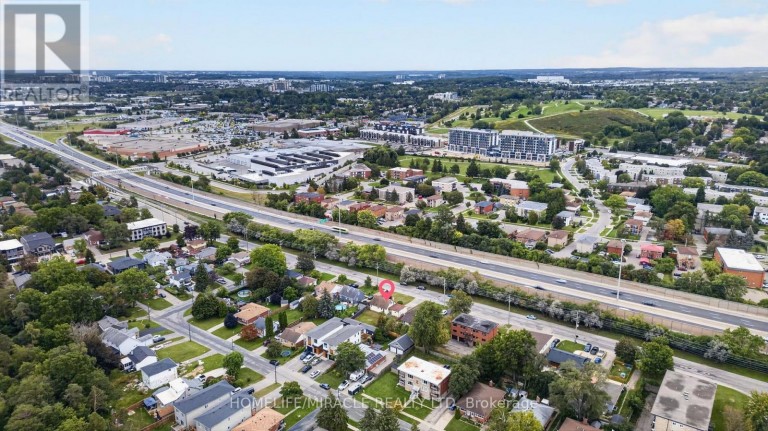 176 AVALON PLACE, Kitchener, Ontario, N2M4N8