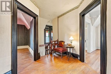 77 QUEEN STREET Belleville (Belleville Ward) Ontario photo 34