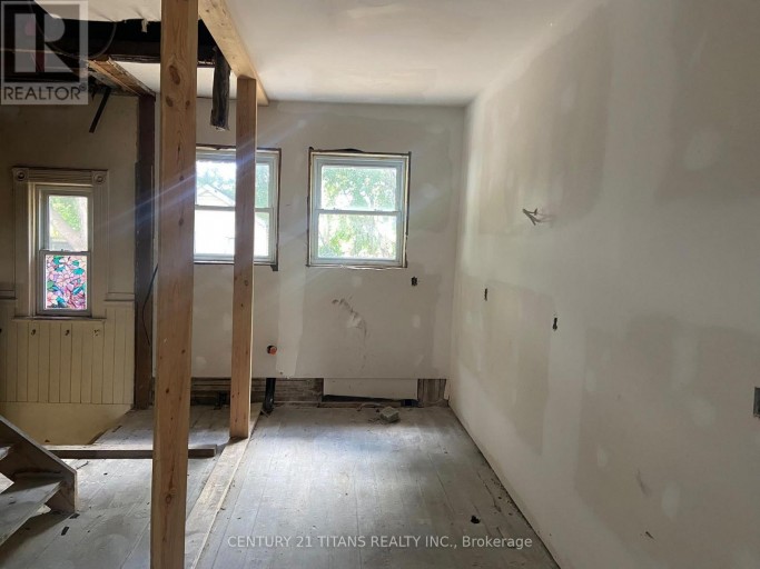 135 EDGAR STREET, Chatham-Kent, Ontario, N7M1V6
