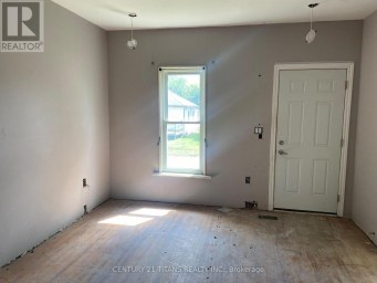 135 EDGAR STREET Chatham-Kent Ontario photo 6