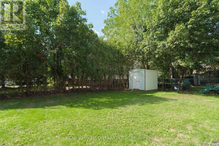 95 FENNELL AVENUE W, Hamilton (Southam), Ontario, L9C1E9