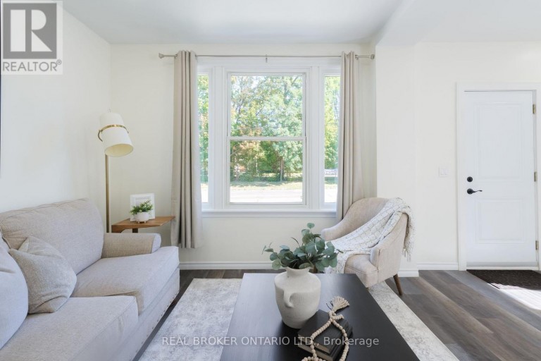 95 FENNELL AVENUE W, Hamilton (Southam), Ontario, L9C1E9