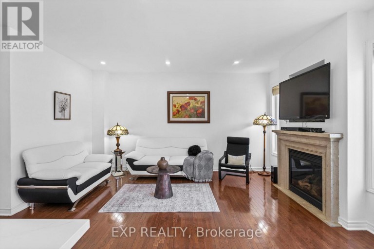 71 PILLAR ROCK CRESCENT, Markham (Victoria Manor-Jennings Gate), Ontario, L6C3H4