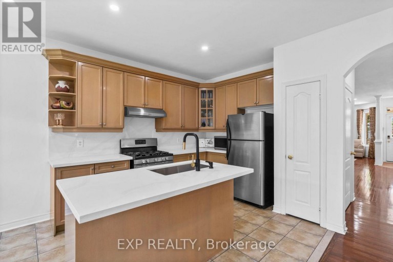 71 PILLAR ROCK CRESCENT, Markham (Victoria Manor-Jennings Gate), Ontario, L6C3H4