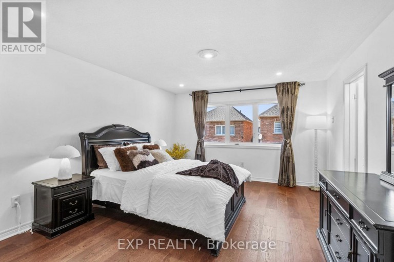 71 PILLAR ROCK CRESCENT, Markham (Victoria Manor-Jennings Gate), Ontario, L6C3H4