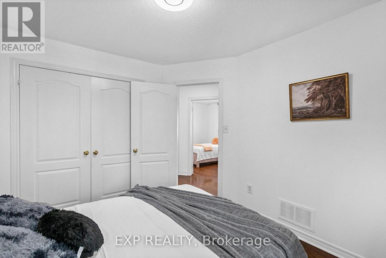 71 PILLAR ROCK CRESCENT, Markham (Victoria Manor-Jennings Gate), Ontario, L6C3H4