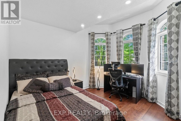 71 PILLAR ROCK CRESCENT, Markham (Victoria Manor-Jennings Gate), Ontario, L6C3H4