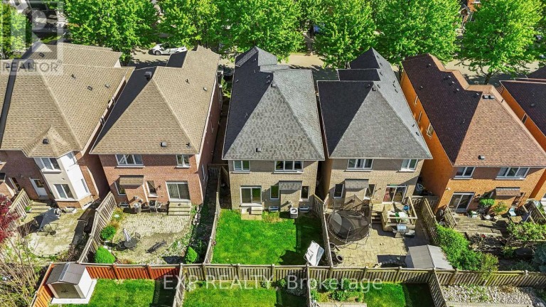 71 PILLAR ROCK CRESCENT, Markham (Victoria Manor-Jennings Gate), Ontario, L6C3H4