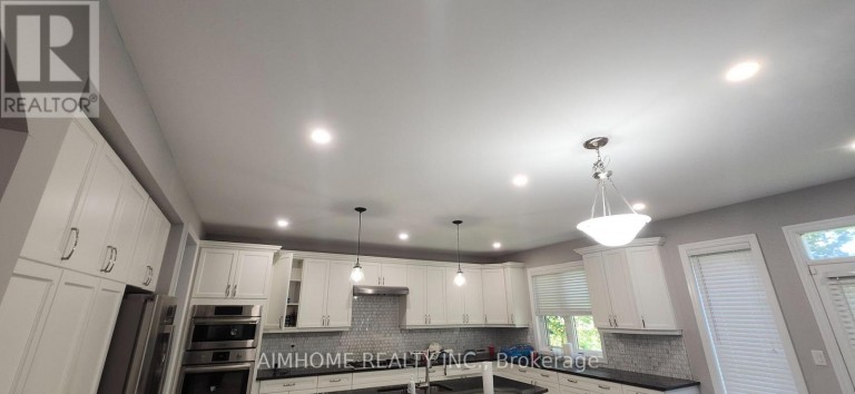 58 MAJOR CRESCENT, Aurora, Ontario, L4G0X4