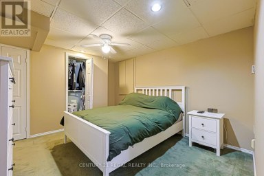 599 SANDFORD STREET Newmarket (Armitage) Ontario photo 34