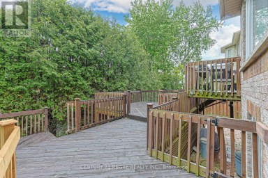 599 SANDFORD STREET Newmarket (Armitage) Ontario photo 42