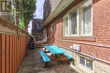 8 LOCKHEED BOULEVARD Toronto (Humber Heights) Ontario photo 43